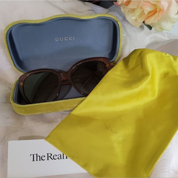 GUCCI GORGEOUS SUNGLASSES W CASE, CLOTH & BAG 😍 Authentic!! - Picture 10 of 12